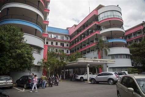 hospitals in caracas venezuela